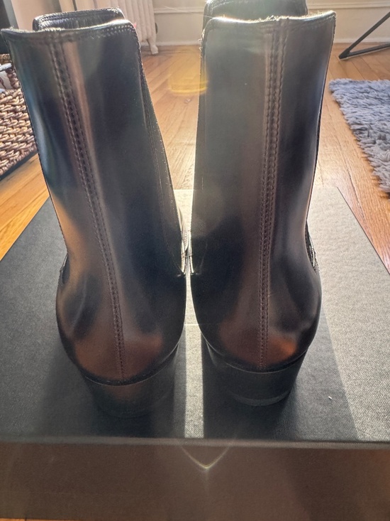 Saint laurent chelsea boot 2022 main image 5